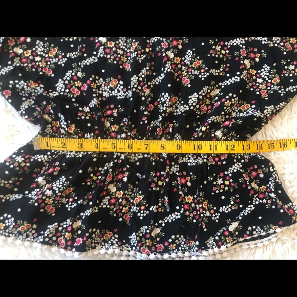 Cold Shoulder Top - Picture 8 of 9